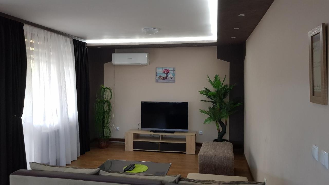 Studio Kamelia Kazanlak Kültér fotó